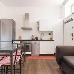 Open Space Ludovico Navigli 밀라노