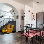 Open Space Ludovico Navigli 밀라노