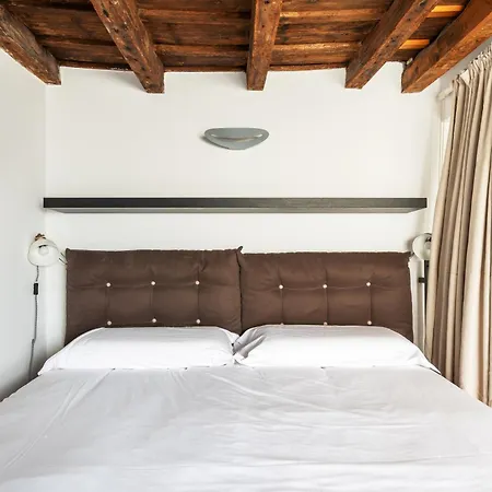 Open Space Ludovico Navigli アパート ミラノ